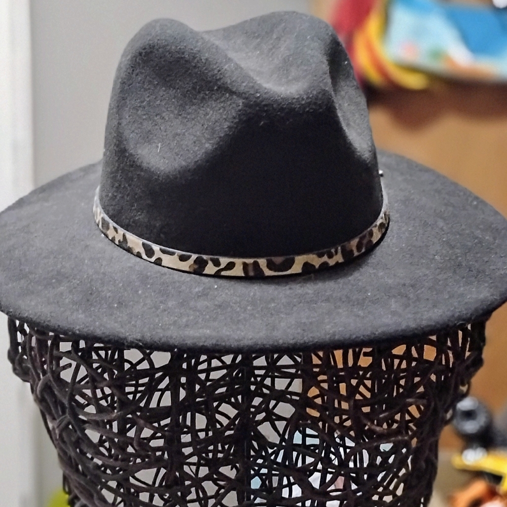 Mud Pie Black and Brown Fedora Hat